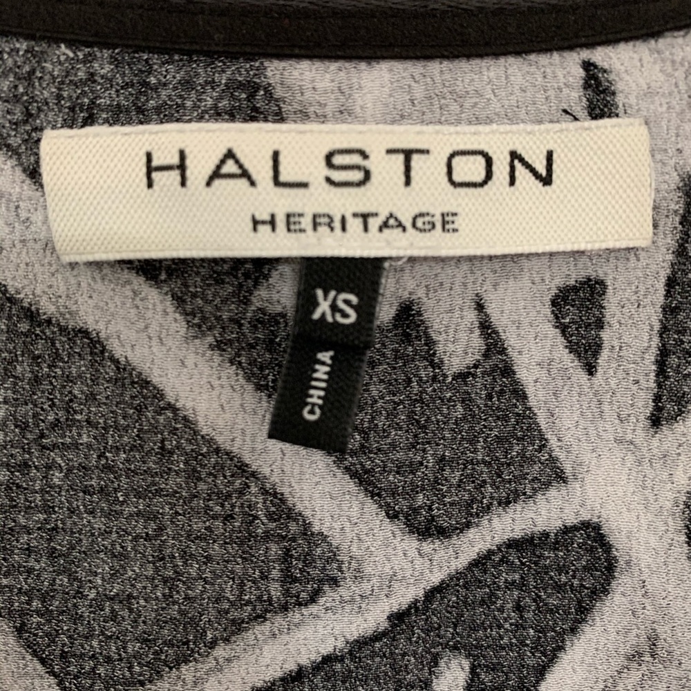 Halston Heritage Printed Satin Hi Low Tunic - Picture 7 of 9